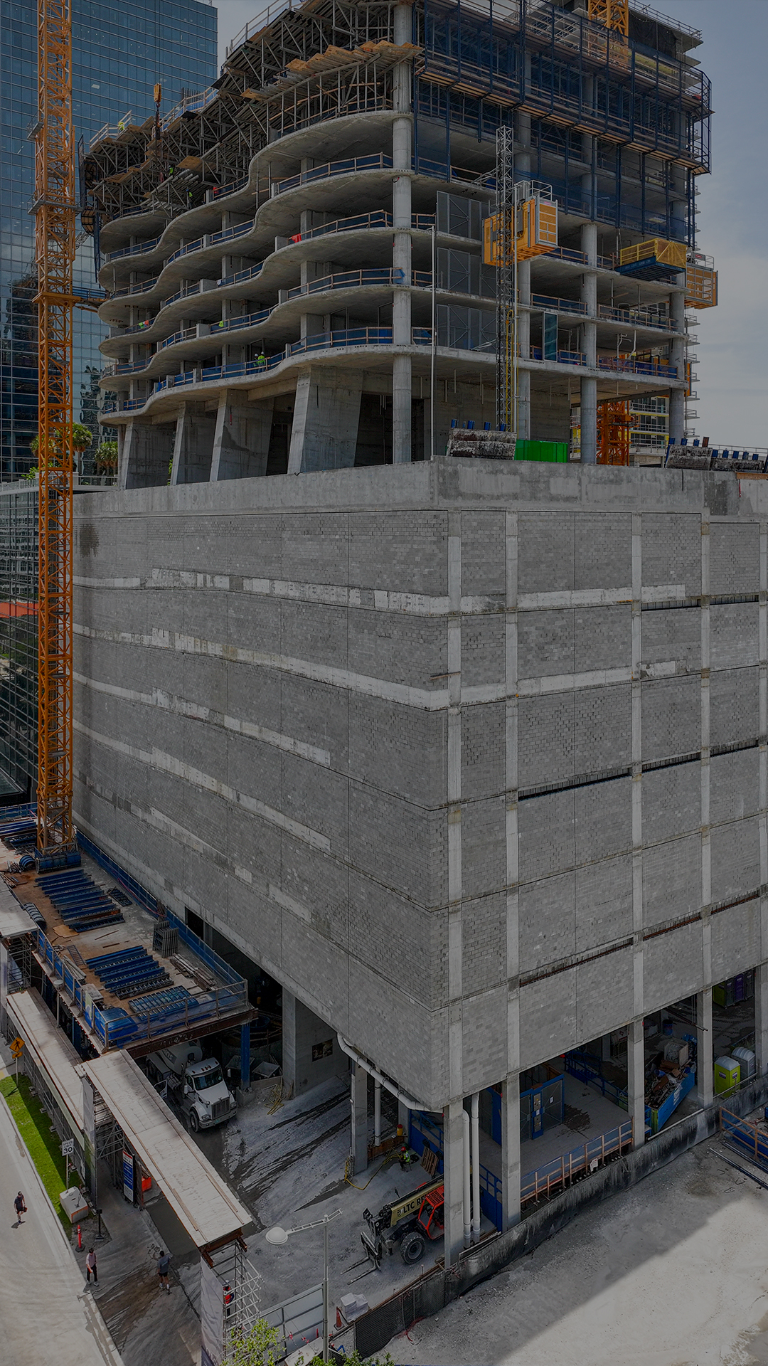 1428 Brickell represents a finite collection of 195 homes in a market with growing demand and limited ultra-luxury supply.